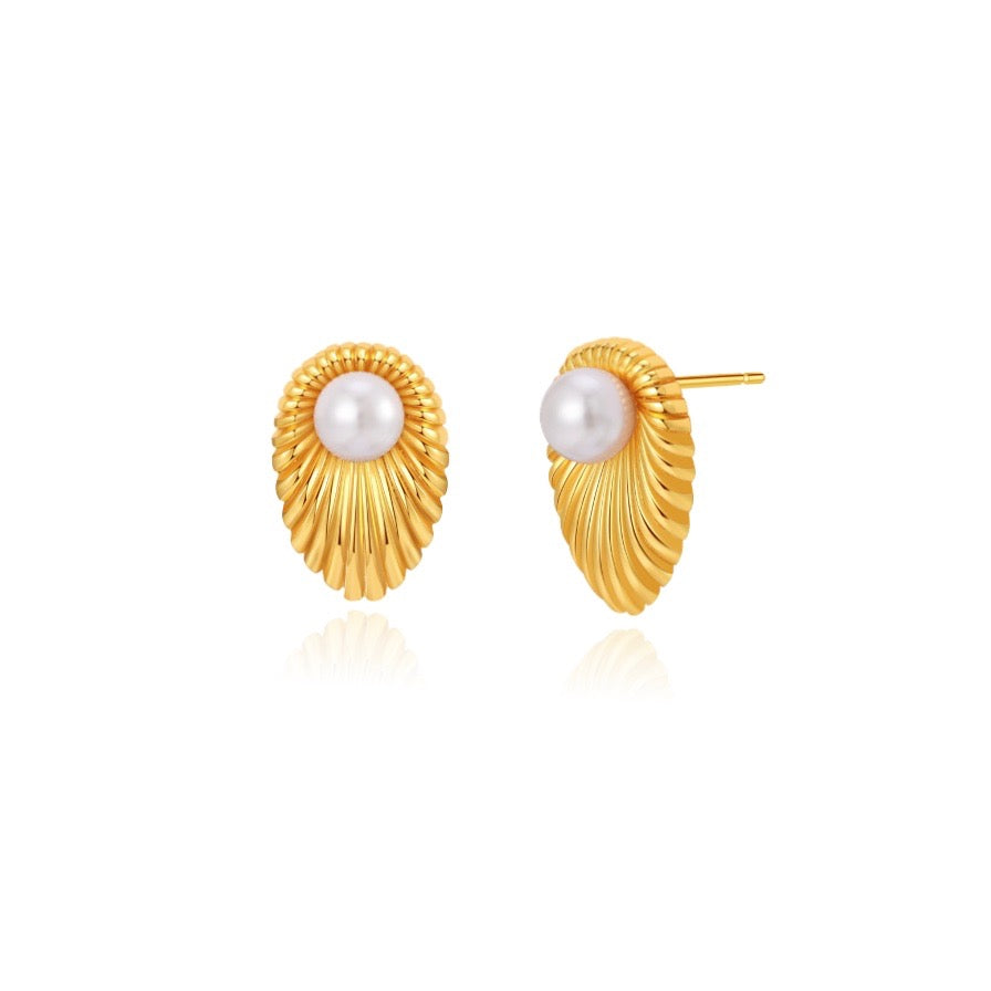 Adeline Pearl Earrings